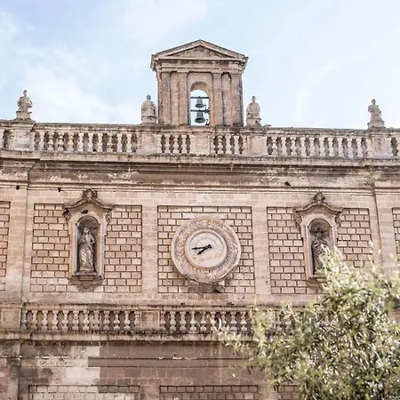 بيت للعطل Casa Monopolina